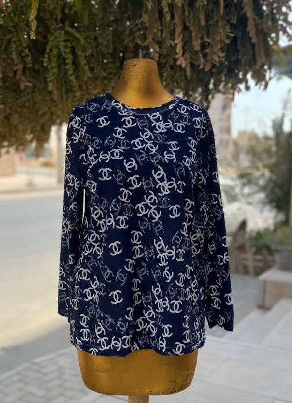 بلوز زنانه دخترانه آستین بلند جنس مخمل وارداتی درجه یک با تنخور بسیار خوشگل و دوست داشتنی